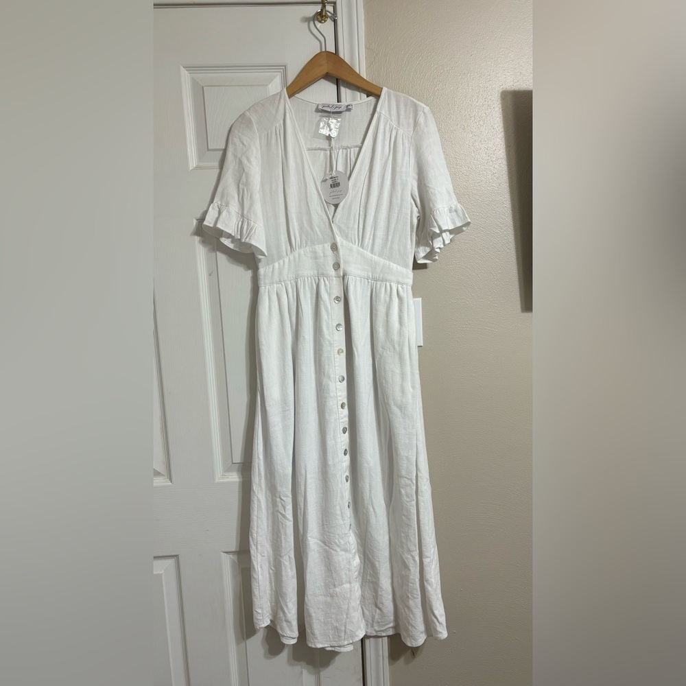 Petal & Pup Miraloma Midi Dress White NWT size 6
